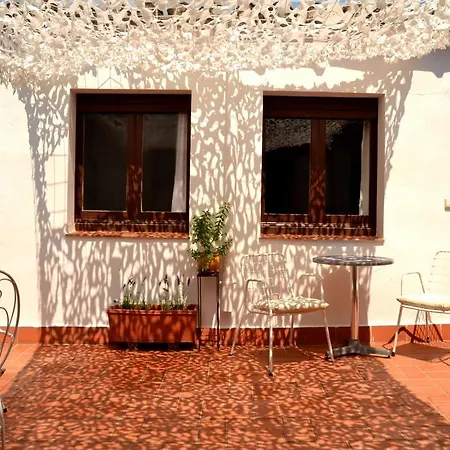Bed and breakfast Marakasa 3*