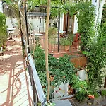 B&B Marakasa